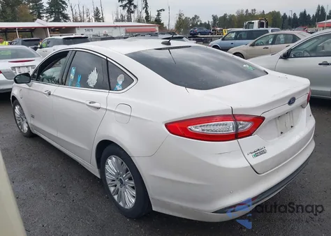 2013 Ford Fusion Energi Se Luxury z USA, uszkodzony, nr VIN 3FA6P0PU9DR285761